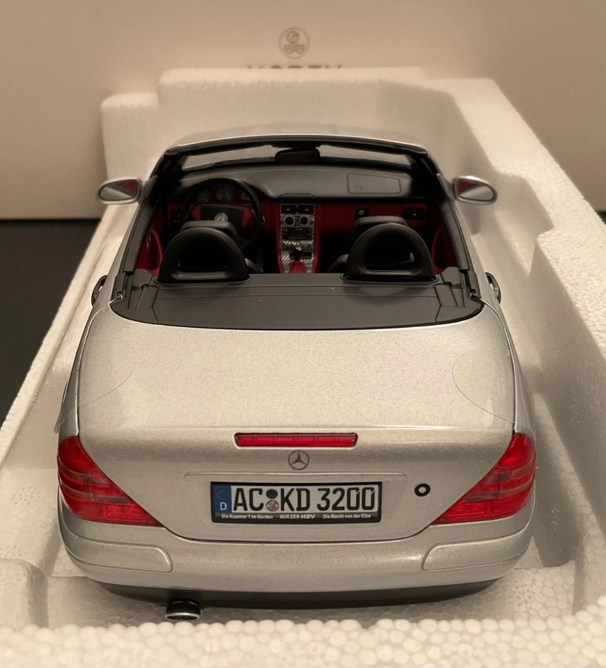 Mercedes SLK 350 Cabriolet 1996 1/18 Norev - Immagine 2 di 4