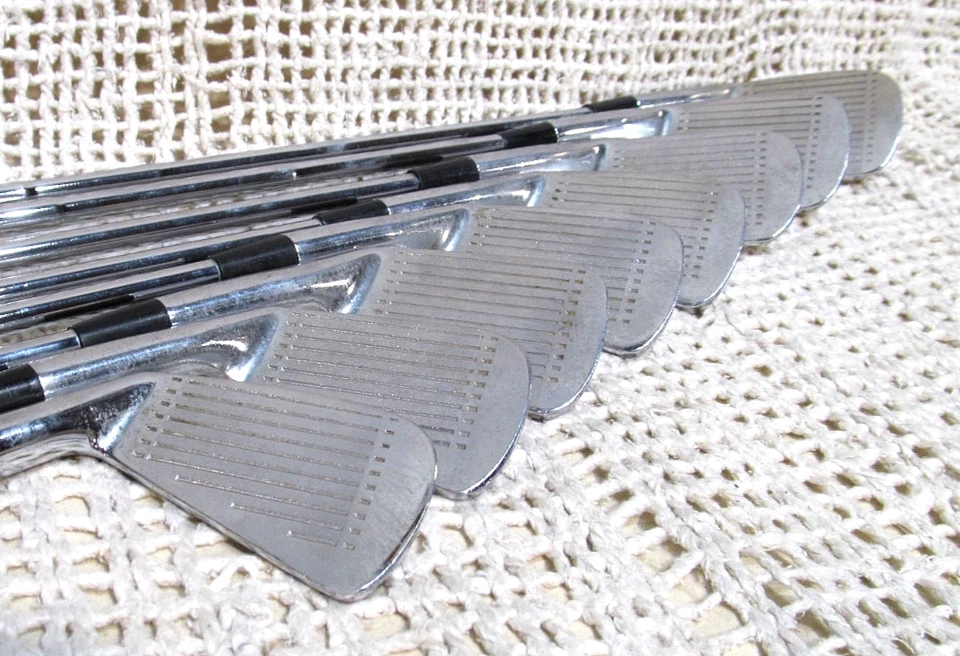 Juego de 8 piezas de hierro Ram JUDY RANKIN TORNEO (3 a PW) diestro ~ varillas flexibles de acero para damas Foto 2 de 4