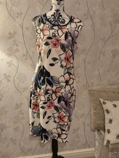 Klass Floral Multicoloured Mid Length Bodycon Dress. Size 12