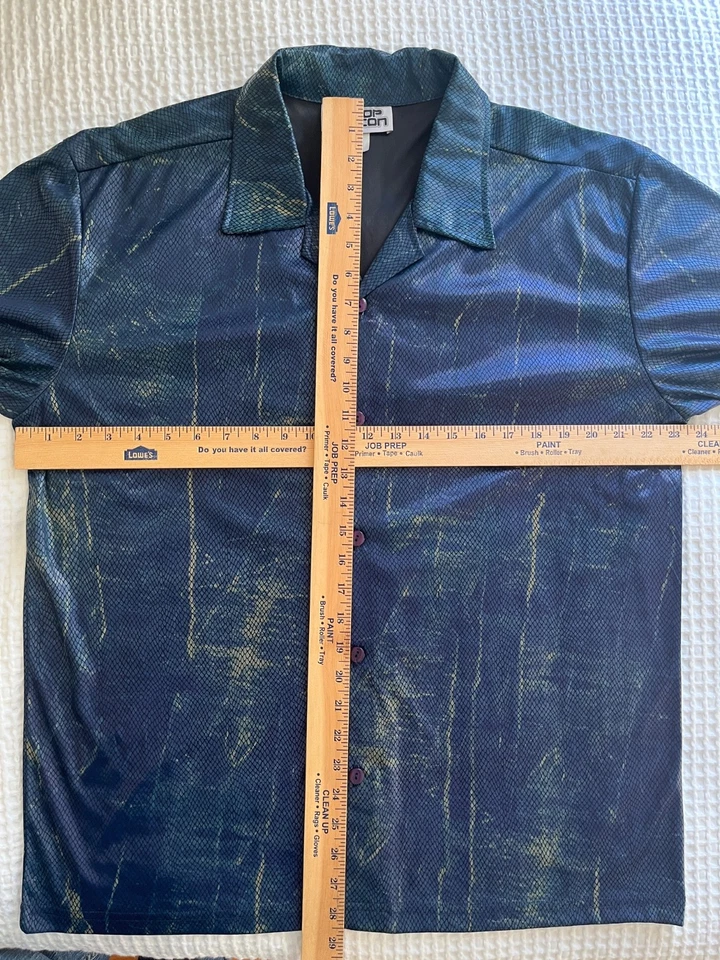 Pop Icon Vintage Blue Snakeskin Short Sleeve Club Shirt Men's Sz. L Made in USA - Image 3 of 4