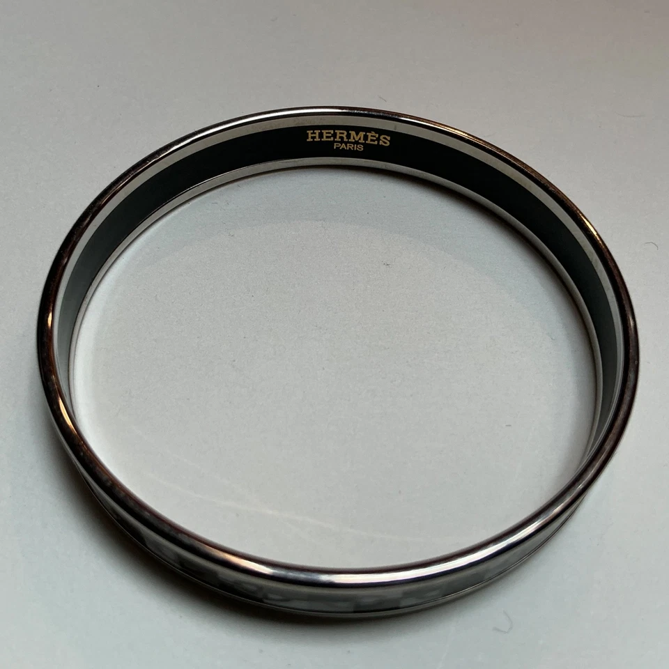 HERMES Enamel PM 65 Narrow Bangle Bracelet Palladium Black, gray, silver - Image 4 of 4