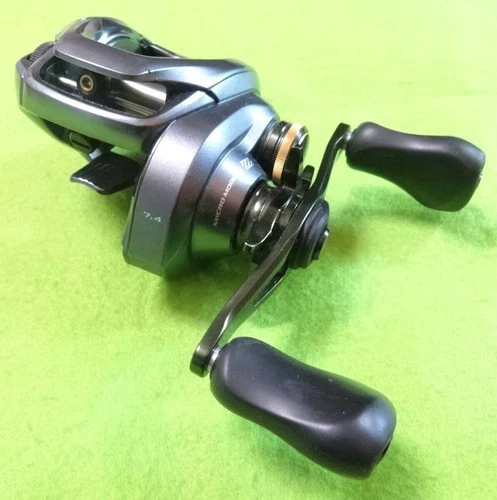 2022 Shimano Curado DC 201HG 7.4:1 Gear Casting Reel #0001
