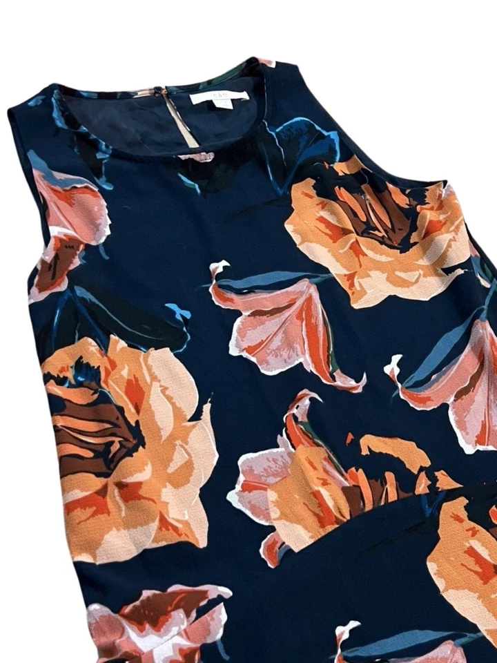 Женское синее мини-платье без рукавов с цветочным рисунком - размер маленький - Изображение 2 из 3