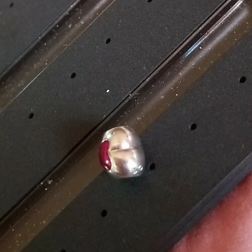 Nuevo Chamilia Bead Heart Plata de Ley 925 Rosa LOTE A9 Foto 3 de 4