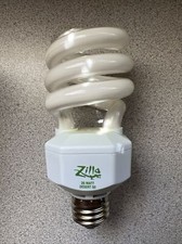 Zilla Desert 50 Fluorescent Coil Bulb with UVB - 20 watt new, out Of Box 