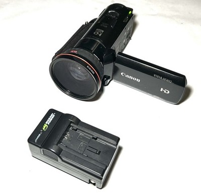 Canon Vixia HF M52 Full HD Camcorder  Video Camera + Battery & Charger