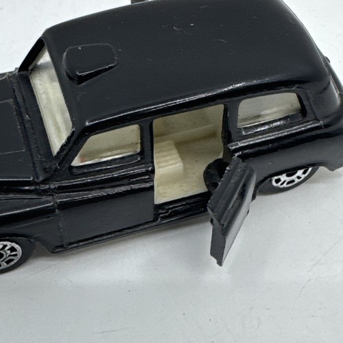 Vintage Corgi Toys London Taxi Cab Black Made in Great Britain Diecast Car - Picture 7 of 8
