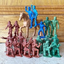 Vintage MPC Army Men Processed Plastic Ringhand 54mm Soldiers Pioneers LOT RARE