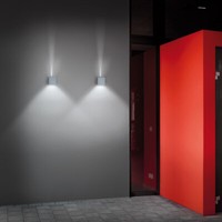 Silbergraue Led AußEnwandleuchte Helestra Siri 44 WüRfelform Up&Down IP54