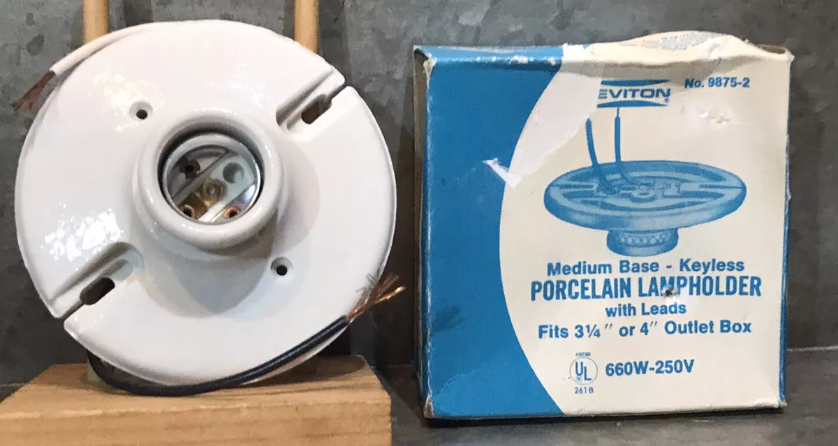 Leviton Porcelain Switch 250V Lampholder 660W Lamp Holder w Box Vintage 9875 2