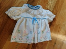 Embroidered Flower Wreaths Baby Dress Vintage USA TLC