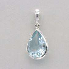 925 Sterling Silver Faceted Teardrop Blue Topaz Pendant - Pendentif Topaze bleue
