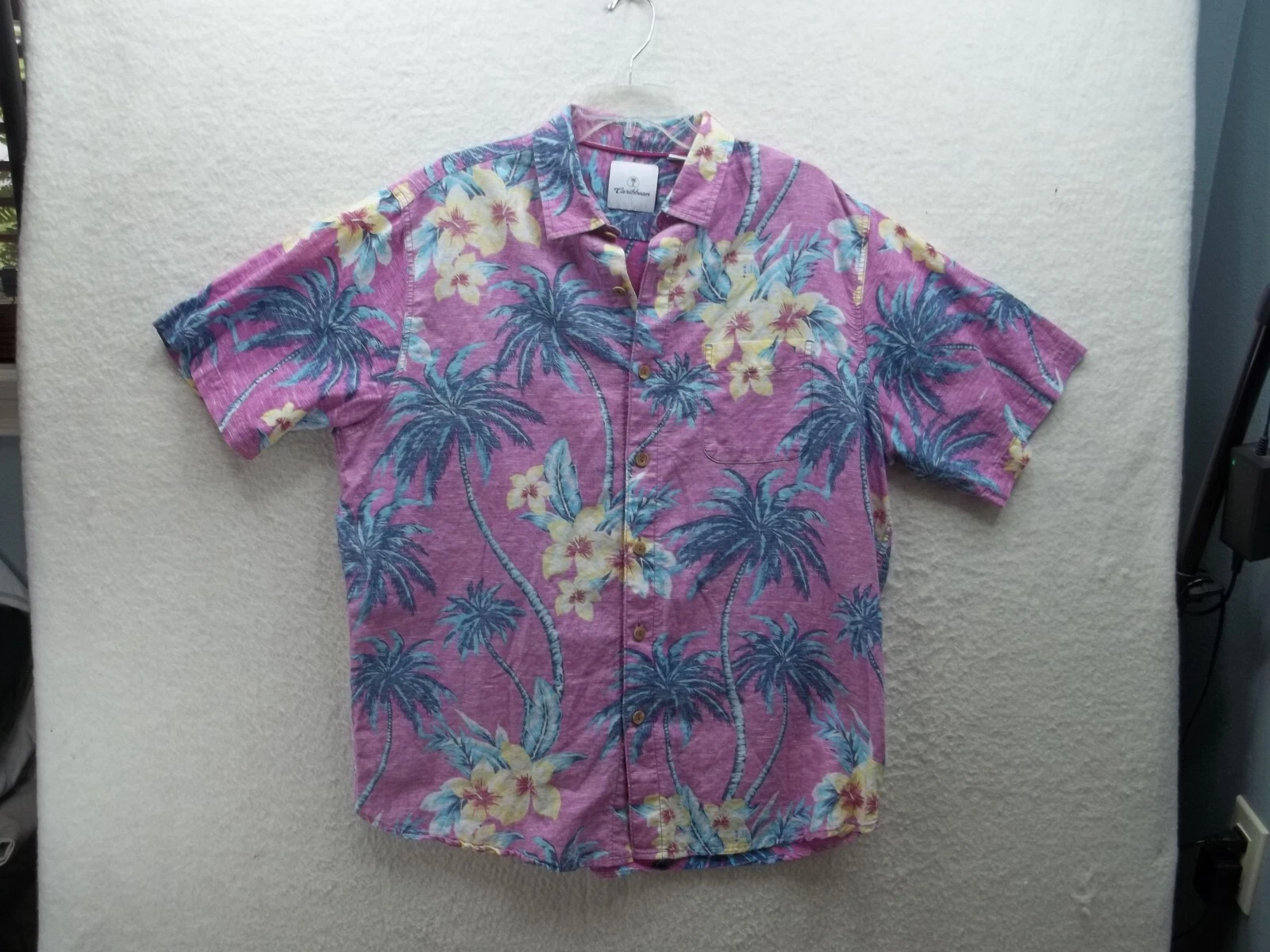 Caribbean Mens Pink Floral Hawaiian Button Up Shirt Short Sleeve Size XL