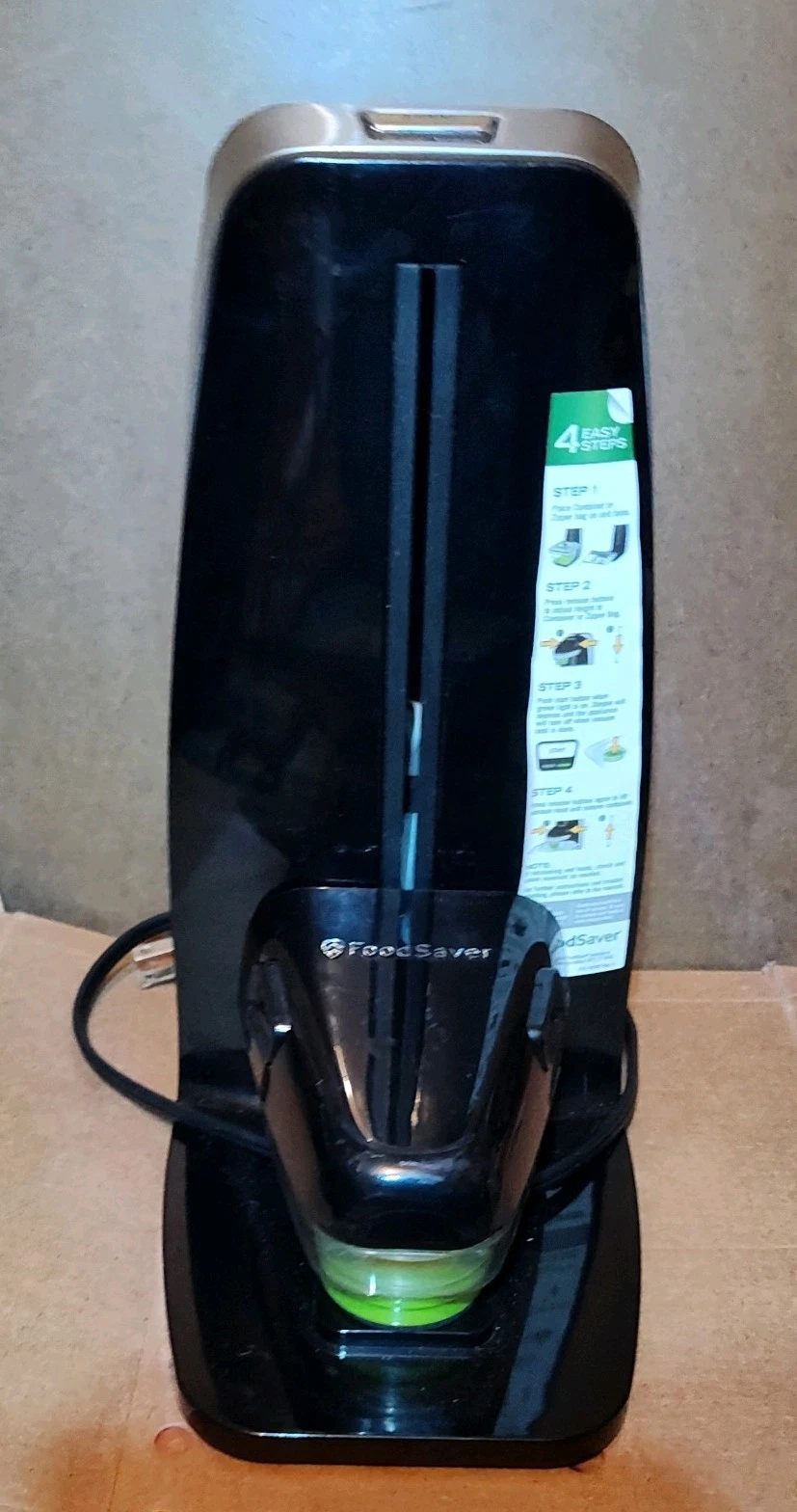 FoodSaver Vacuum Sealing System Upright FM1100 Container Plus Qt Gal Bags WORKS