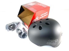 FreeAgent Street BMX & Skate Helmet - Black (One Size Fits Most)