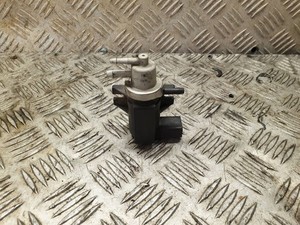 Volkswagen PASSAT B5.5 2002 Diesel 96kW Turbolader Druckwandler Magnetventil