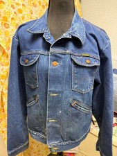Vintage 70s Wrangler No Fault Denim Trucker Jacket USA Made Distressed Workwear
