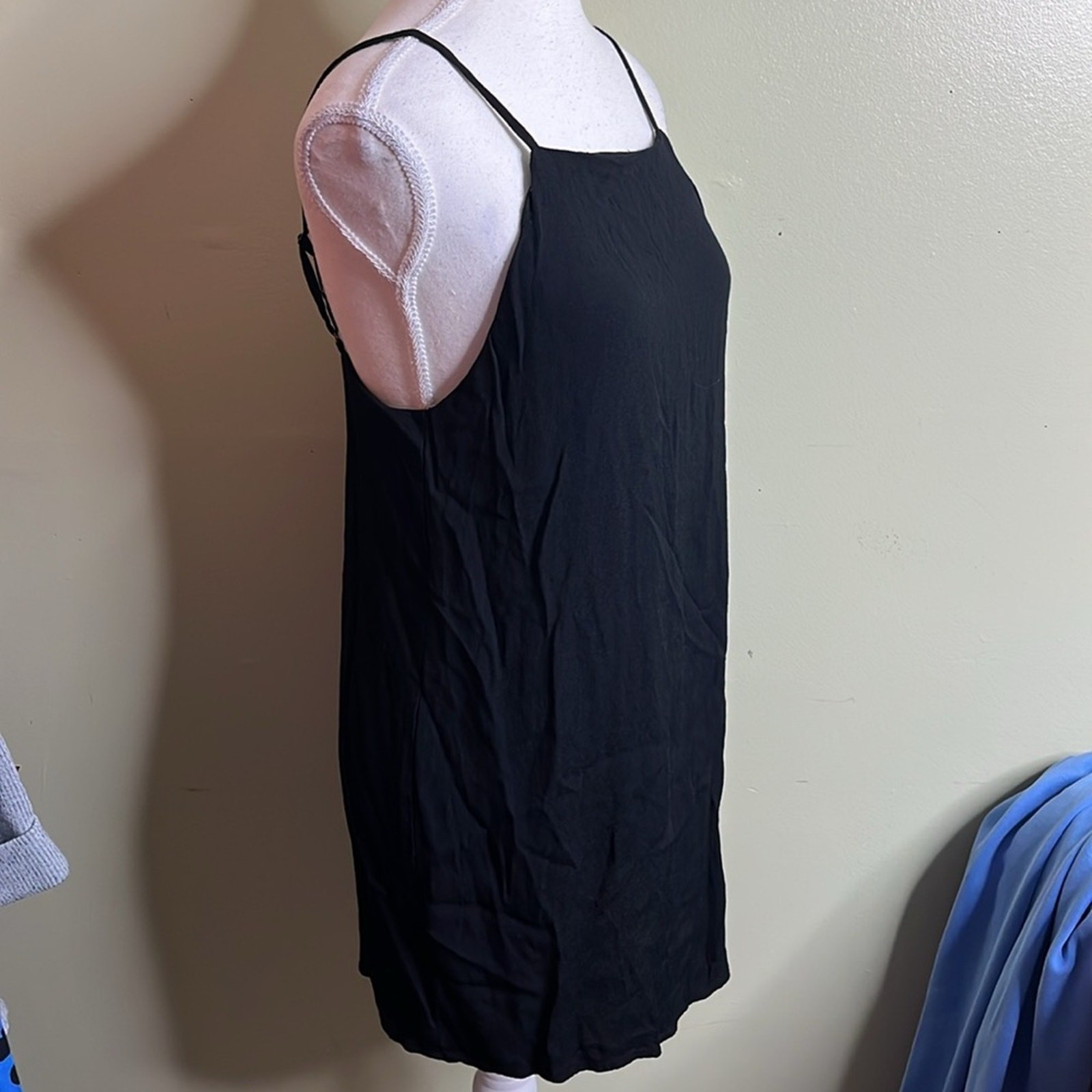 FILA Mini abito popover Reformation Camille Rowe The Laurien nero taglia media