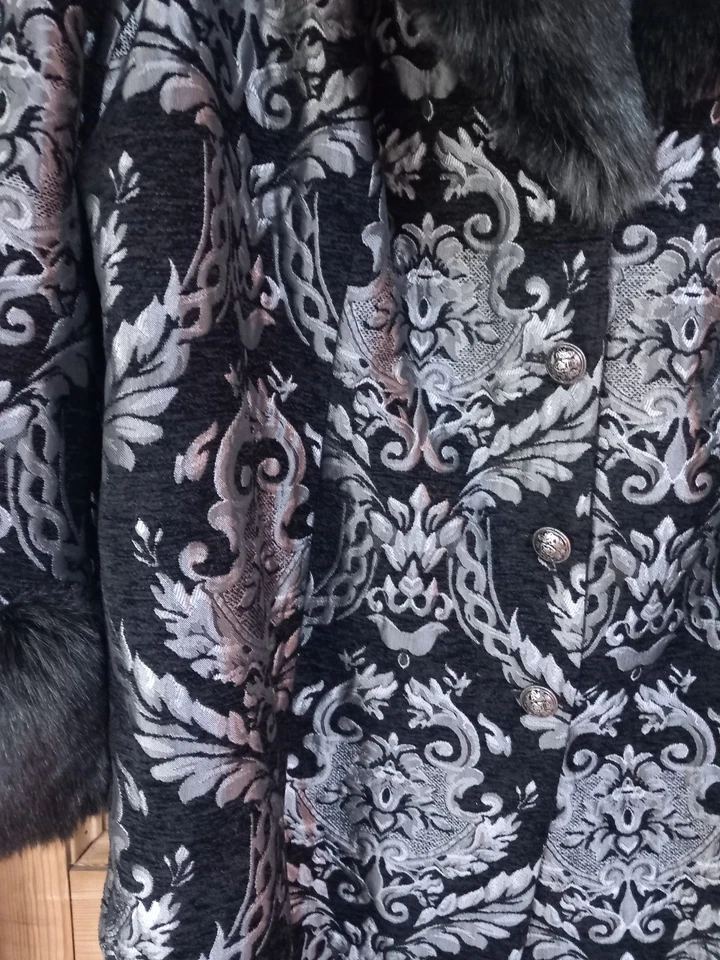 NEW  Joe Browns Long Coat  Silver Grey  & Black  Size UK 22 - Image 3 of 4