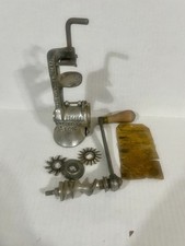 VINTAGE NEW STANDARD CORP NO 1 1/2 FOOD & MEAT GRINDER CHOPPER TABLE CLAMP