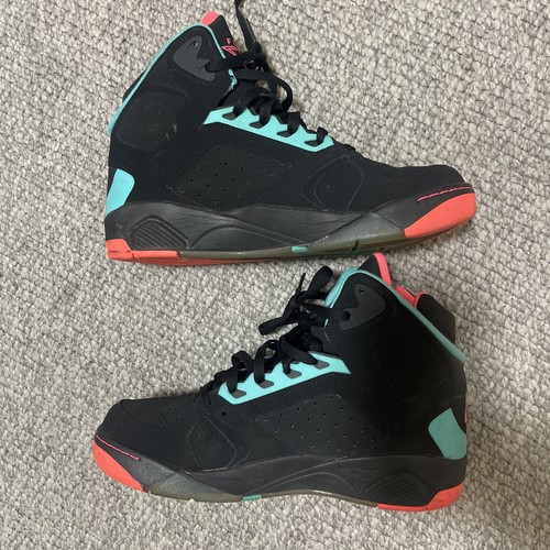 Nike Flight Lite Shoes 13