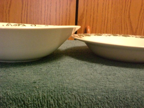 English Ivy ROYAL CHINA Soup Serving Bowl Lot of 2 - Picture 4 of 4