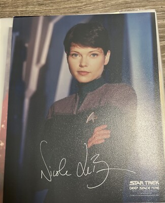 Nicole De Boer Star Trek Deep Space Nine DS9 Ensign Ezri Dax Book3 | eBay