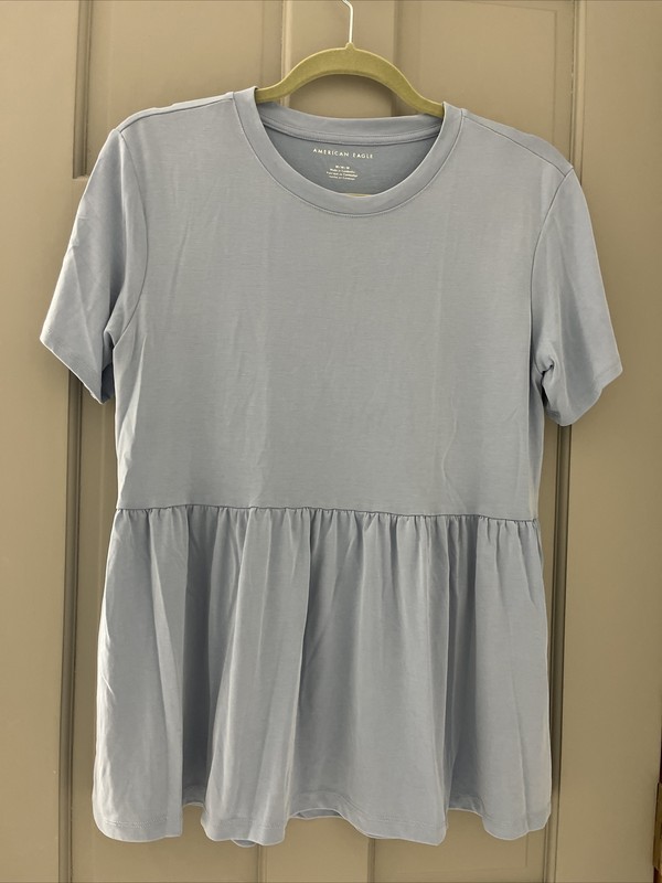 american eagle soft tee medium