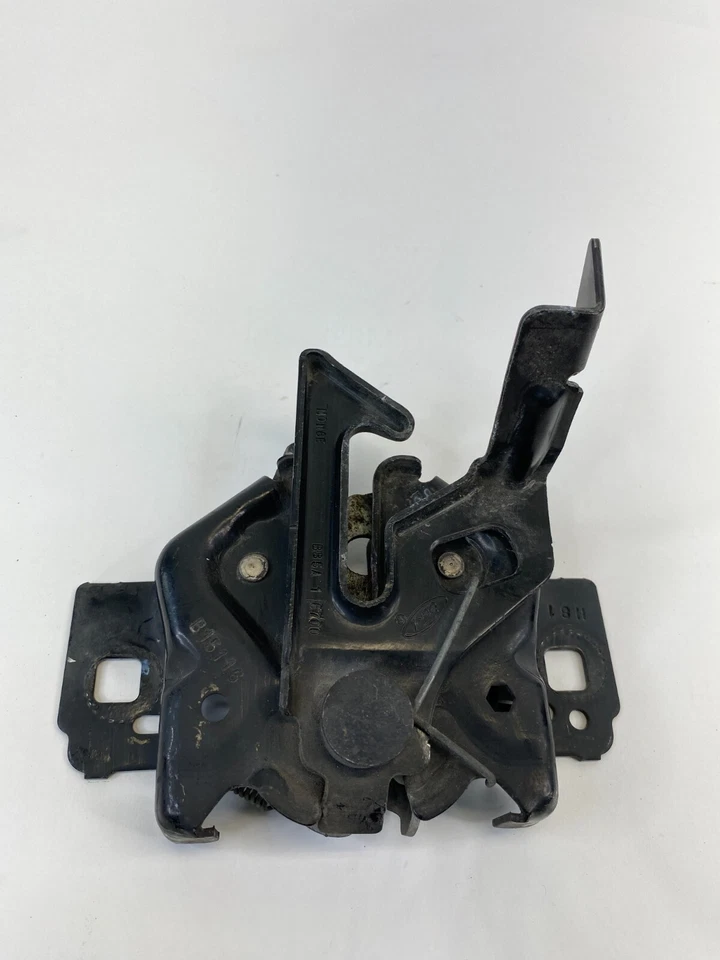 Actuador de liberación de pestillo de bloqueo de capó utilitario Ford Explorer Police Interceptor 13-19 Foto 2 de 4