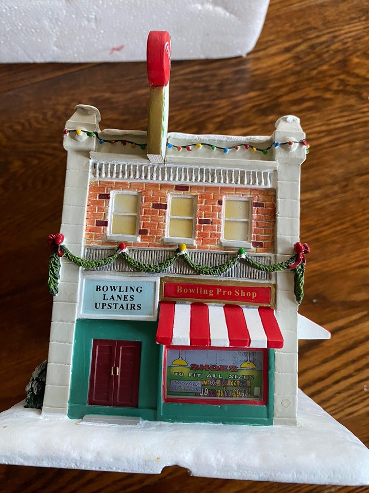 Hawthorne Coca Cola Christmas Village Winter Wonderland Bowling Lanes