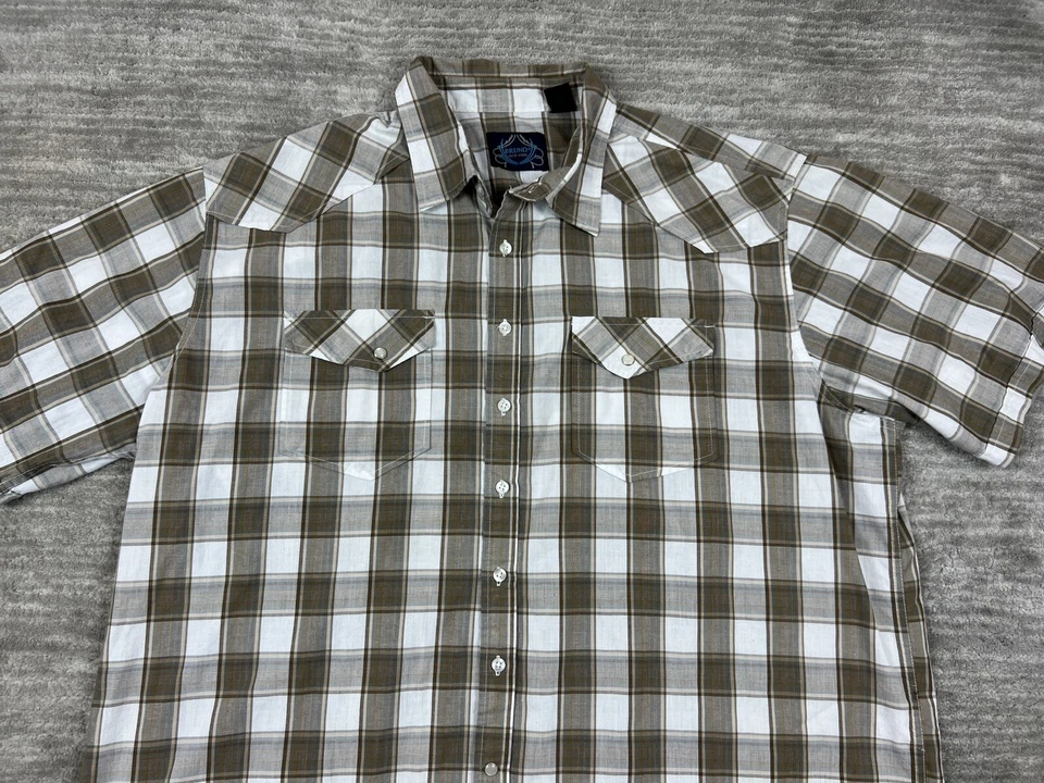 Camisa Bruno Para Hombre 3XT Marrón A Cuadros Botones Bolsillo Frontal Manga Corta Foto 2 de 4