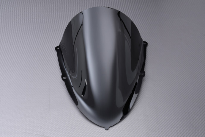 Pare-brise noir Aprilia RS 660 pour un confort total sur autoroute