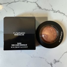 MAC Mineralize Blush Love Joy 32g Makeup Compact