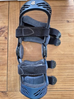 Bauerfeind Orthese SecuTec OA Knie links Gr.3 Type L Farbe blau
