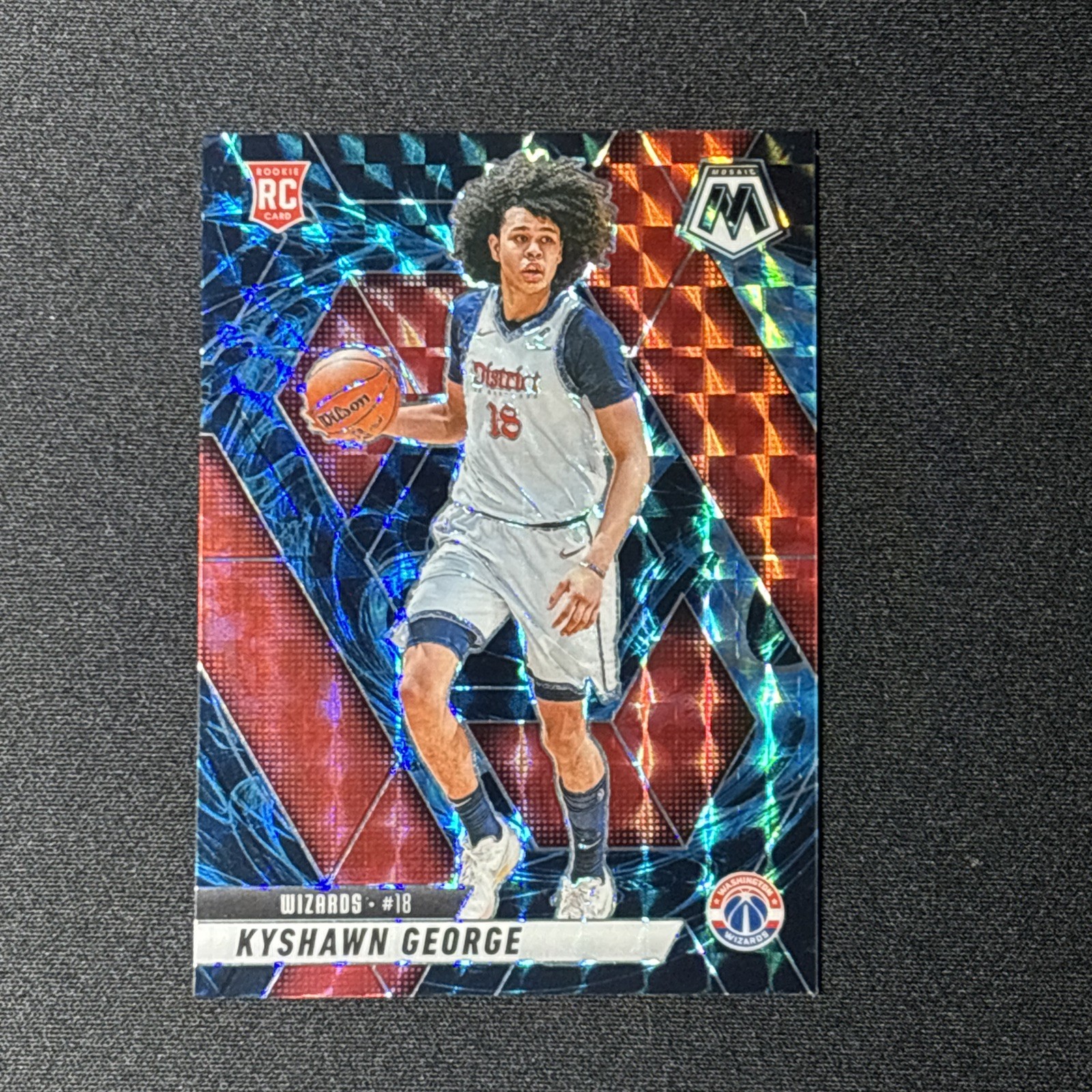 2024-25 Mosaic Kyshawn George RC Genesis Prizm #247 Rookie