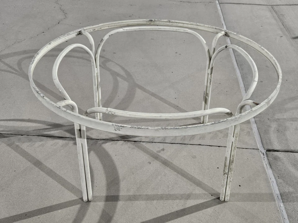 Brown Jordan Kantan Patio Table Outdoor Dining 48" Vintage Midcentury  - Image 3 of 4