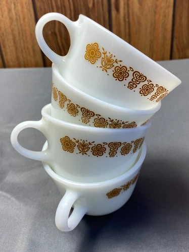 4 Vintage Corning Ware Corelle Tea Coffee Cups Butterfly Gold