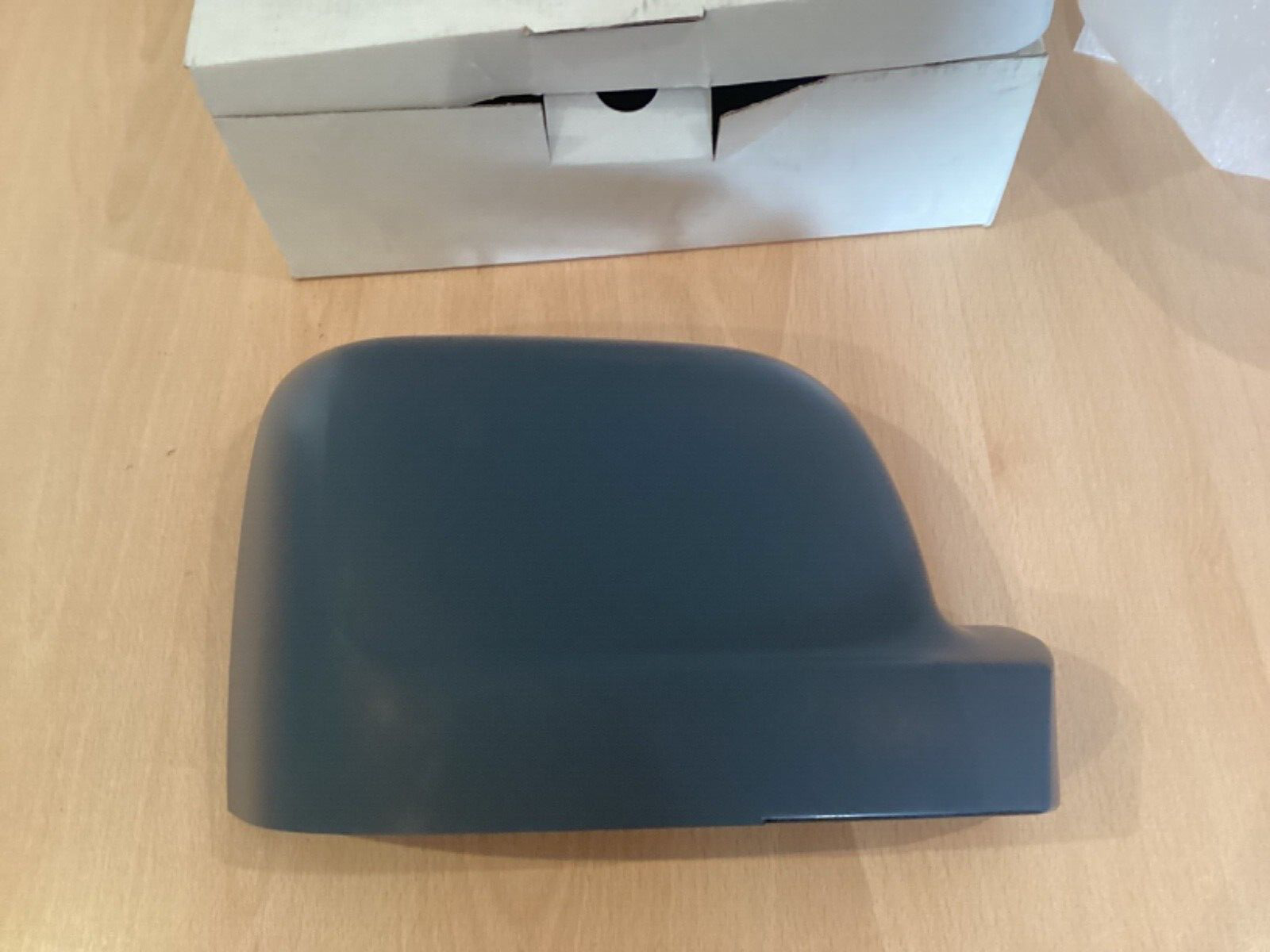 Genuine Vauxhall VIVARO Mk2 O/s Right Door Mirror Cover Primer  