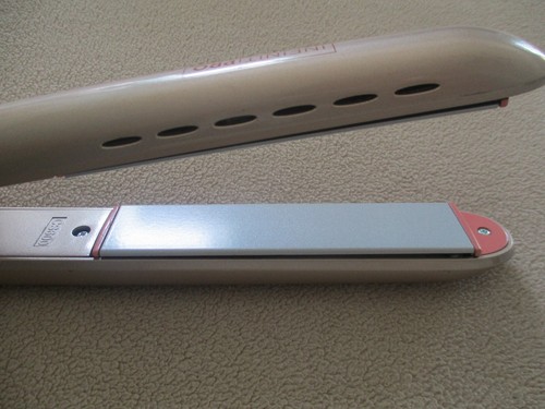 NIOB Conair Infiniti Pro frizz free 1" Titanium ceramic coated flat iron - Picture 4 of 7