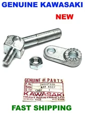 OEM KAWASAKI F5 F6 F7 F8 FOOTPEG FOOTREST BAR BRACKET 34002-030  FAST SHIPPING