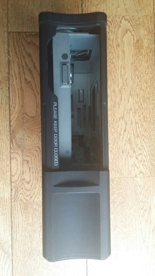 RANGE ROVER L322 CD CHANGER REPAIR SERVICE XQE 500202  - Image 4 of 4