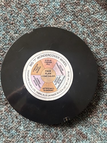 Signature Club A -Original Big 7 Wondercover Compact Wheel  - Concealer Contour - Picture 2 of 3