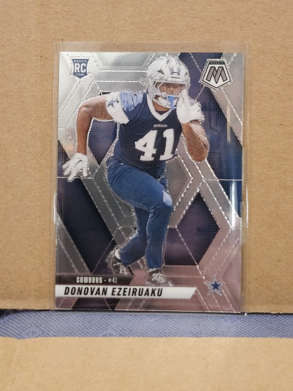 2025 Panini Mosaic - Rookies Donovan Ezeiruaku #337 (RC) Dallas Cowboys