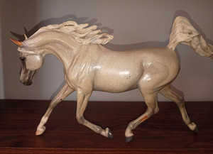 BREYER TROTTING ARABIAN MARE FLEABITTEN GREY CUSTOM
