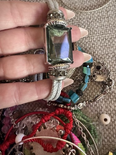 5.0 Pounds Bag Of Craft Lot Jewelry Some Wearable Bracelet And More - Picture 3 of 17