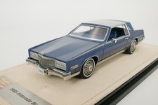 Cadillac Eldorado Biarritz 1985 - bleu moyen - 1 sur 199 - timbre 1/43 STM85001