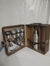 Travel Bar Set With Recipe Shaker, Cups & More See Pics