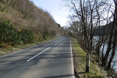 Foto 6x4 A815 neben Loch Eck Sligrachan Hügel flacher und glatter als c2017