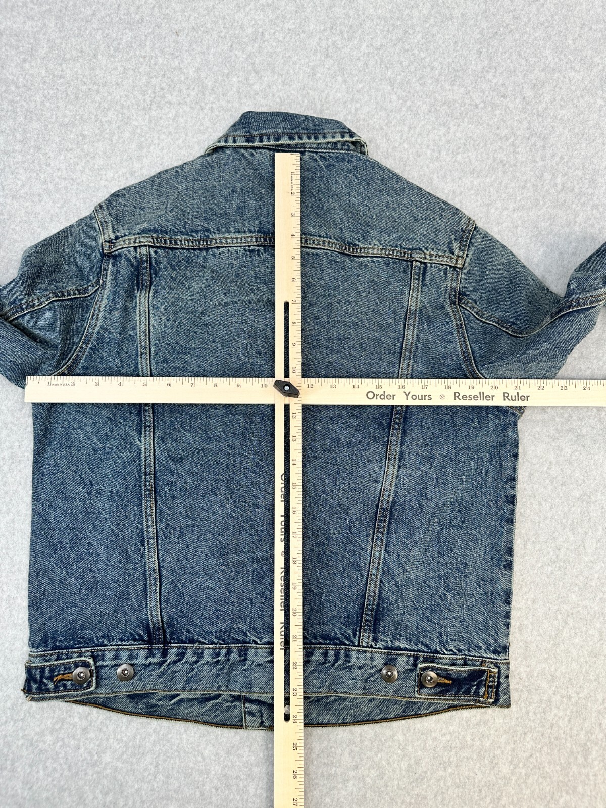 LAZER Trucker Denim Jacket Mens Size Small Medium Wash Classic Style NWT