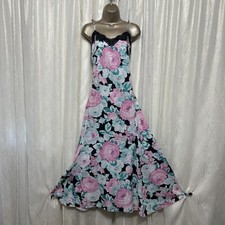 VTG M L Floral Nightgown Negligee Gown Black Nylon Lace Soft Cris Cross straps
